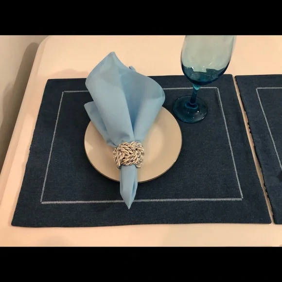 Placemats - Picture 11 of 15